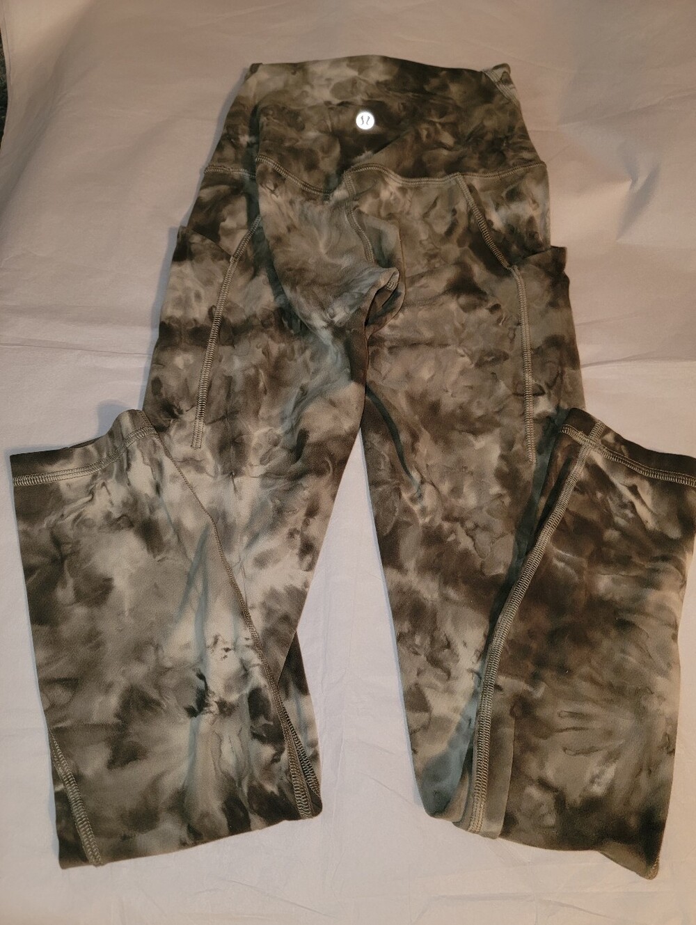 Lululemon athletica Olive Gray Tie-Dye High-Rise Leggings